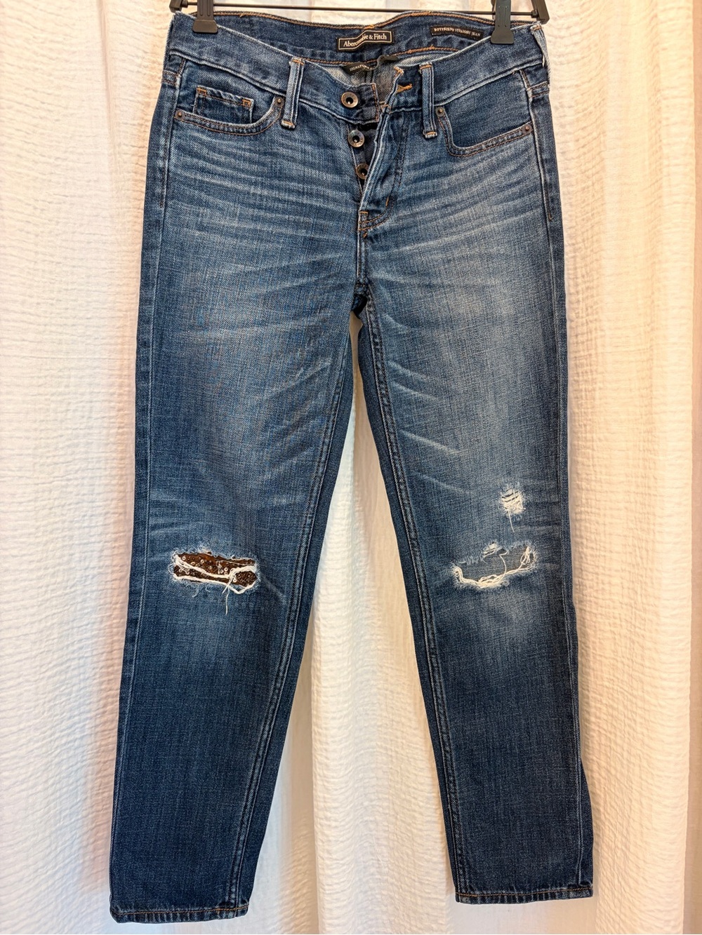 Abercrombie & Fitch Boyfriend Straight Jeans * Distressed Sequin Patch